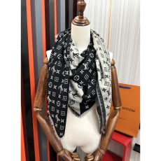 Louis Vuitton Scarf